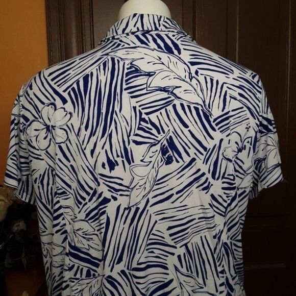 Susan Graver Women's Button Down Blue Shirt size 2X - Picture 12 of 12